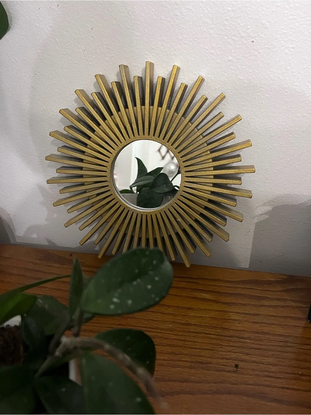 Vintage resin Sunburst Wall Mirror - Decorative Home Accent